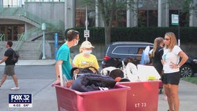 Loyola University Chicago requiring students, staff to get COVID-19 booster shot