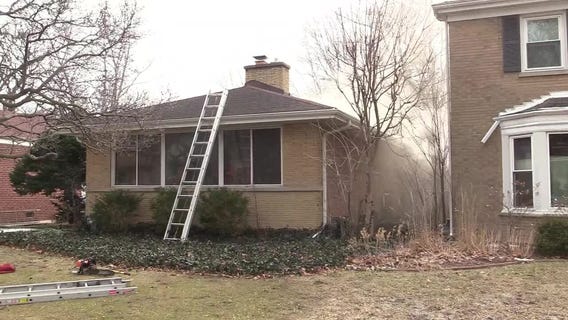 Evanston house fire leaves 87-year-old man dead