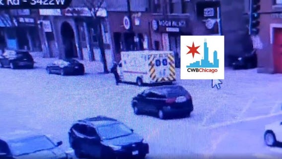 Video shows Chicago ambulance being stolen outside Chinatown firehouse