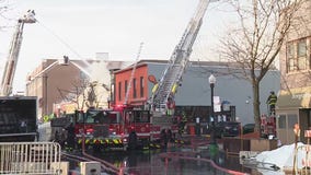 Fire erupts on North Clark in Uptown