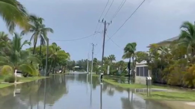 Idalia causing flooding in Manatee County | FOX 13 Tampa Bay