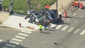2-vehicle crash after carjacking on Chicago's West Side