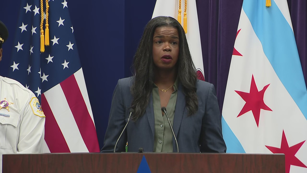 Chicago police, Kim Foxx announces charges in stabbing death near Mag Mile