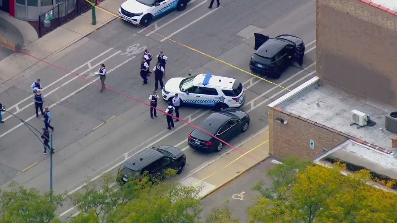 Off-duty Chicago cop shot on Chicago's Northwest Side