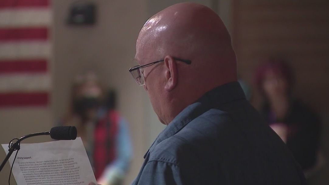 Controversy continues over now-canceled drag show event in Downers Grove