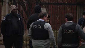 2 found dead, child unharmed in home on Chicago's South Side