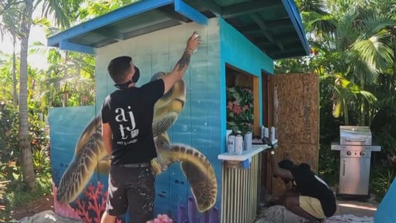 Retired minor league ballplayer creates murals