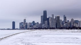 Freezing rain, sleet and thunderstorms headed to Chicagoland