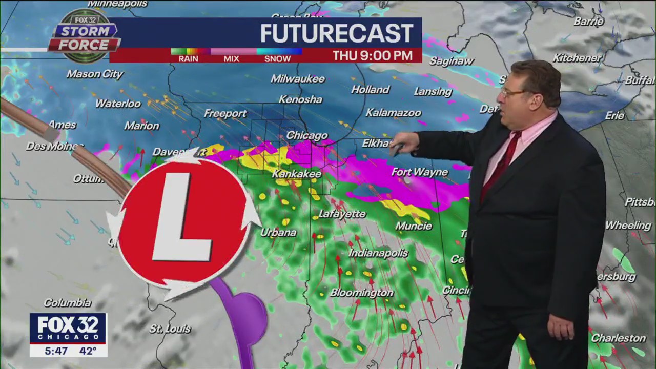 Chicago weather: A wet mess hits Thursday, snow included