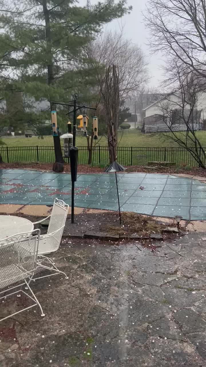 Video shows hail coming down in Aurora