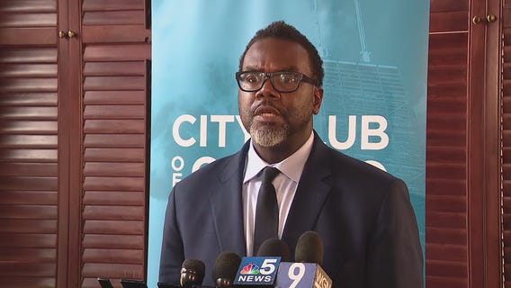 Johnson wants to eliminate 'two-tiered system' among Chicago's public schools