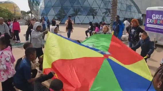 Pinellas County students learn outside classroom