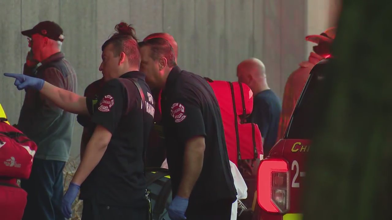 City mourns as 2nd Chicago firefighter killed in as many days