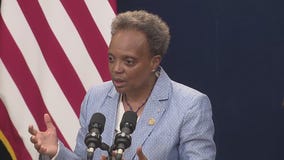Lightfoot declares emergency after surge in migrant arrivals to Chicago