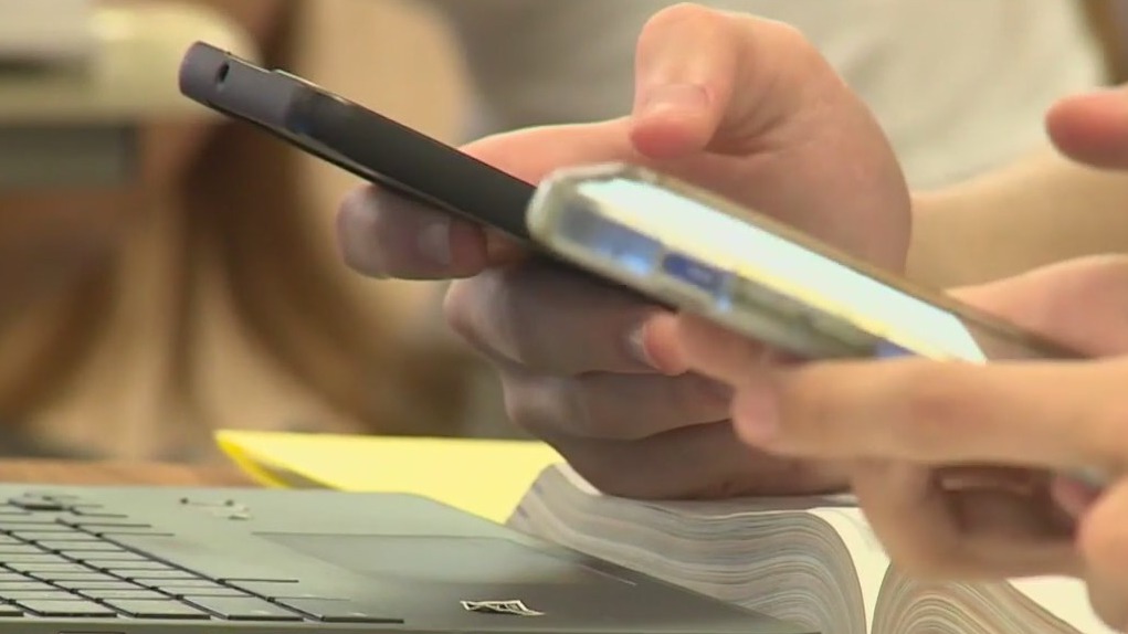 Hillsborough cell phone policy being considered