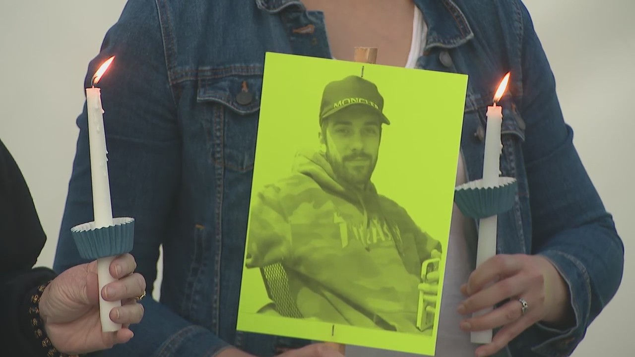 Noah Enos vigil calls attention to other young people who've gone missing in Chicago