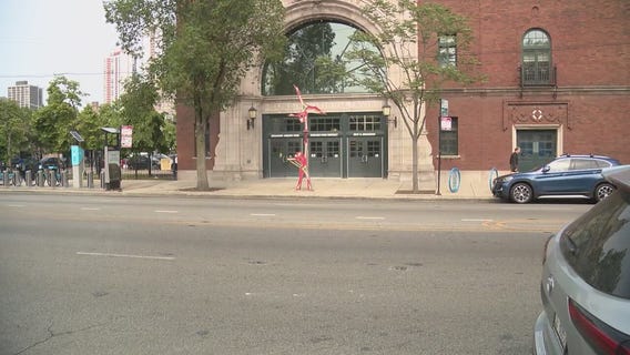 Chicago leaders announce conversion of buildings into housing sites for migrants