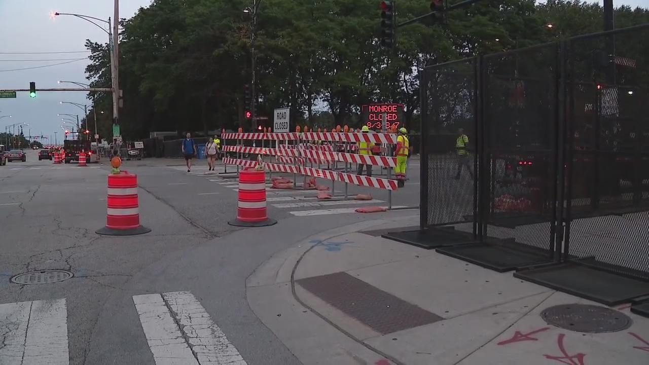 Street, sidewalk closures in effect for Lollapalooza