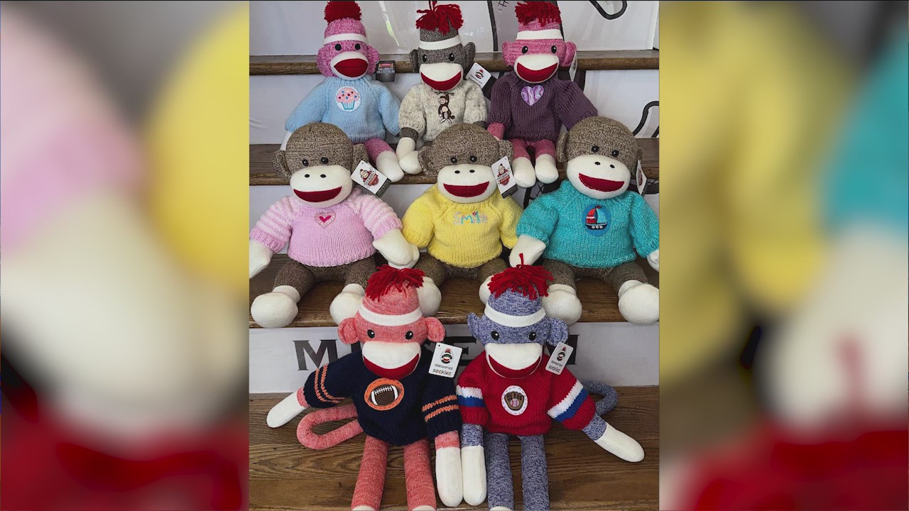 Sock Monkey Museum attempts to set world record