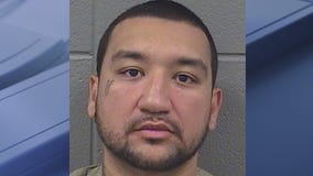 Man convicted of killing off-duty Chicago cop sentenced