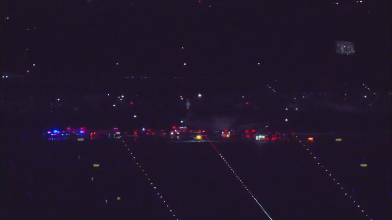 Plane aborts takeoff at O'Hare