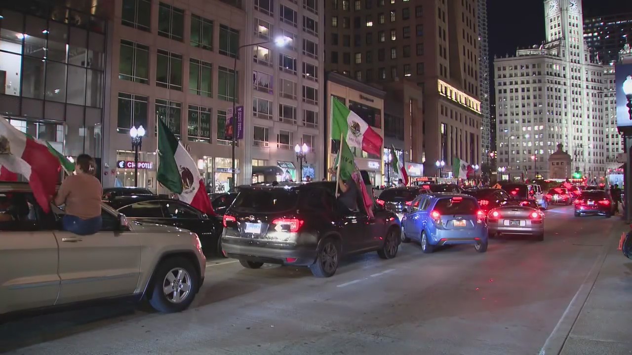 Some Mexican Independence Day events spiraled out of control as caravans took over Chicago