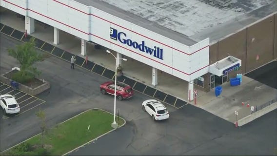 Suburban man secretly recorded hundreds of women, 13-year-old girl: prosecutors