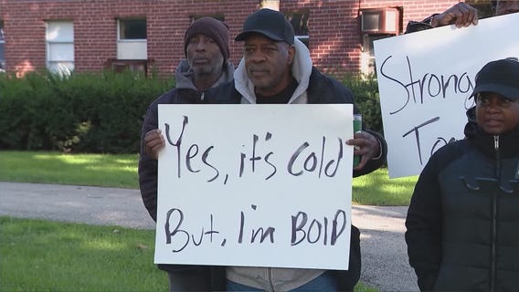 Plan to move Chicago migrants into fieldhouse 'placed on hold'