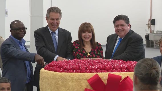 Eli's Cheesecake expands Chicago facility
