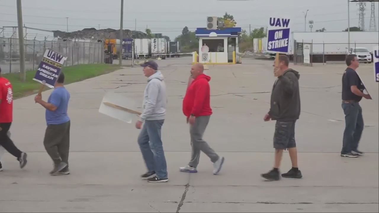 UAW holds off on more walkouts | What this means