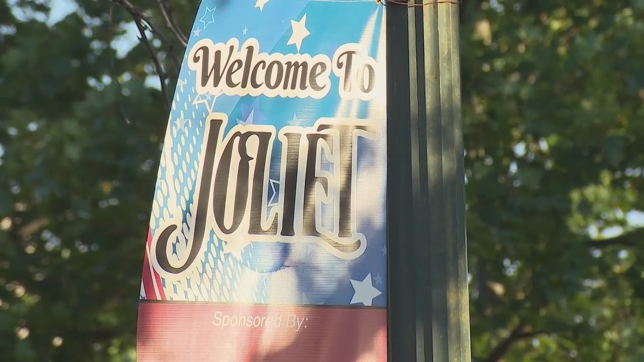Joliet residents claim they were 'blindsided' about migrant shelters
