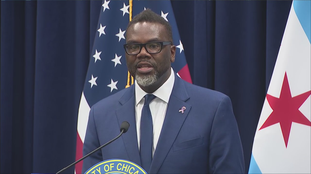 Chicago mayor to visit southern border amid migrant crisis