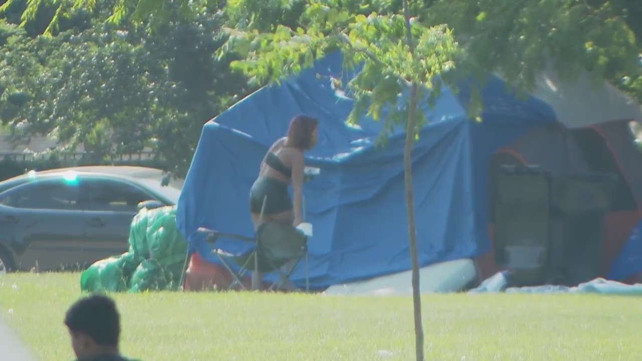 Suburban residents push back against accepting migrants