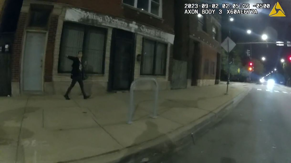 Body cam footage shows Chicago police exchange gunfire with suspect on South Side