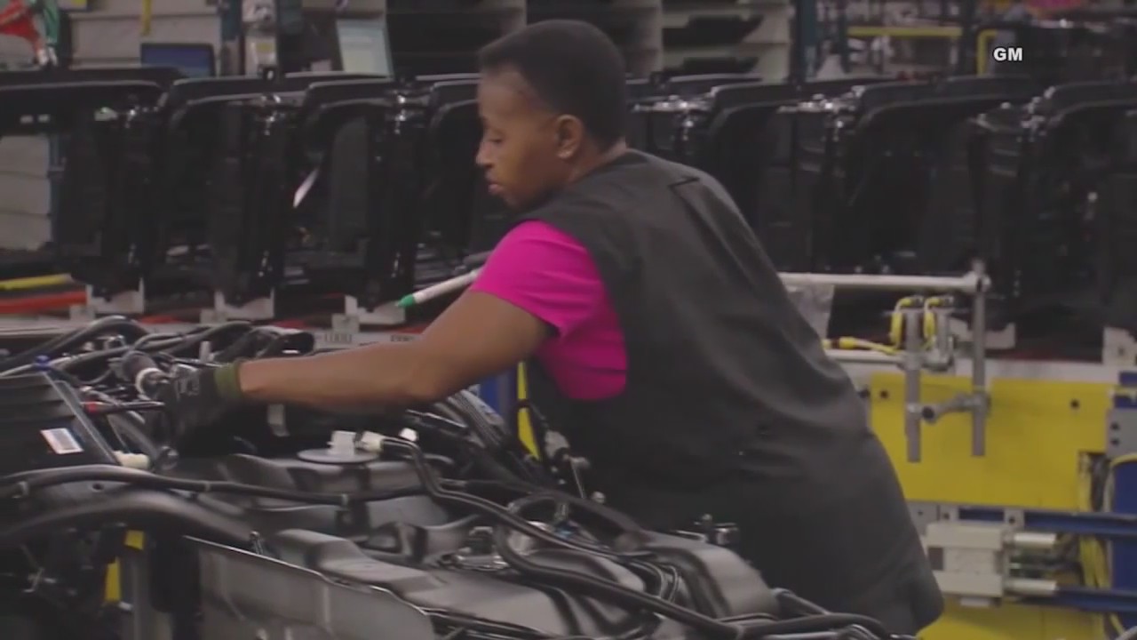 UAW escalates strikes against Detroit automakers