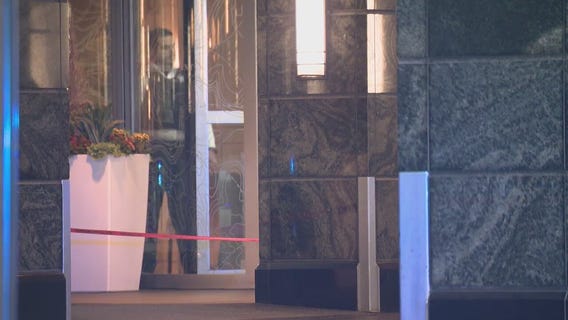 Man found shot at Mag Mile hotel in Chicago