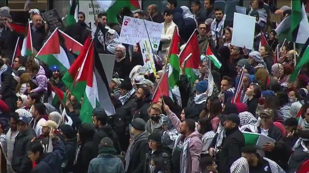 Chicagoans for Palestine protest in the Loop for second straight weekend