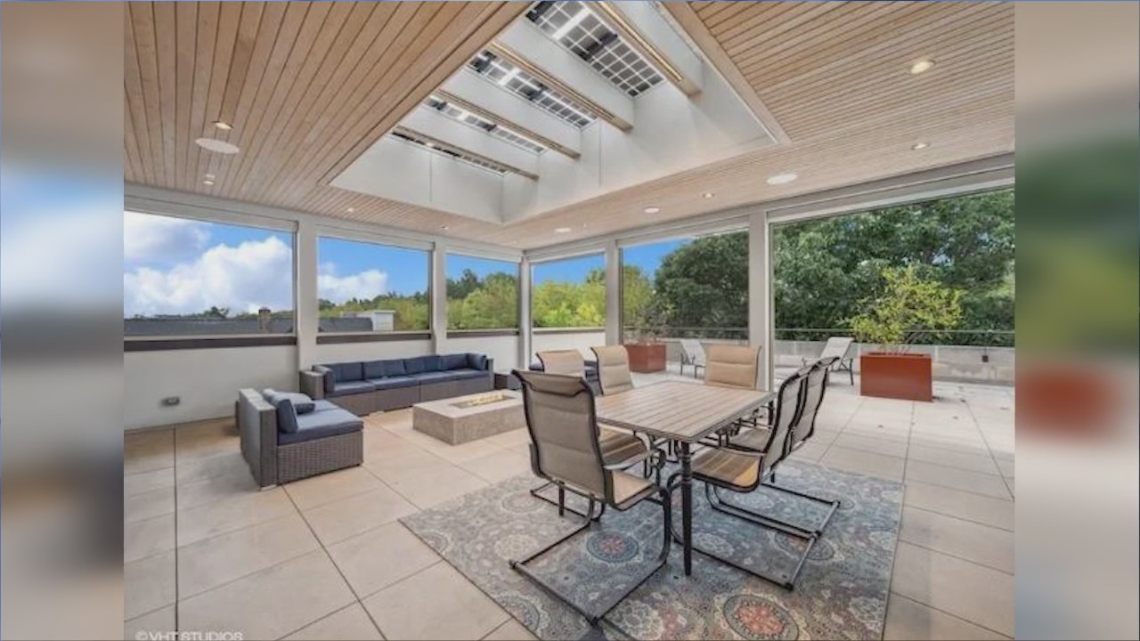 Potentially haunted historic home for sale on Chicago's North Side