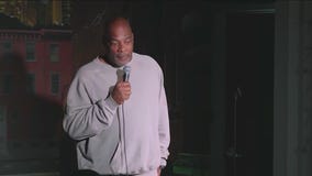 Comedian Alonzo Bodden coming to Chicago's Riviera Theatre