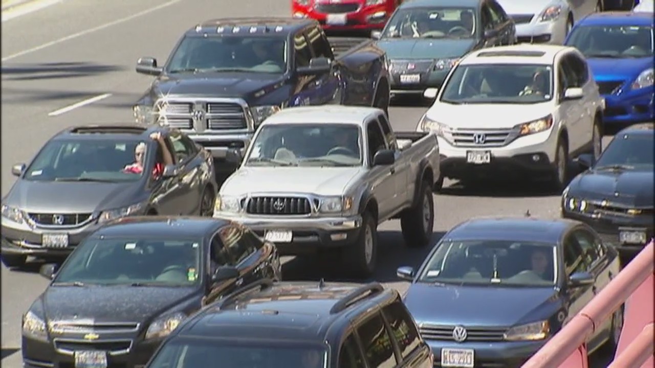 Chicago considers 'noise cameras' to tackle loud vehicle exhausts