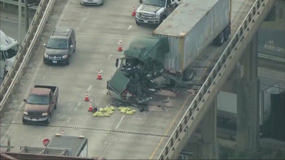 Semi-trucks cause traffic chaos on I-80 in Joliet