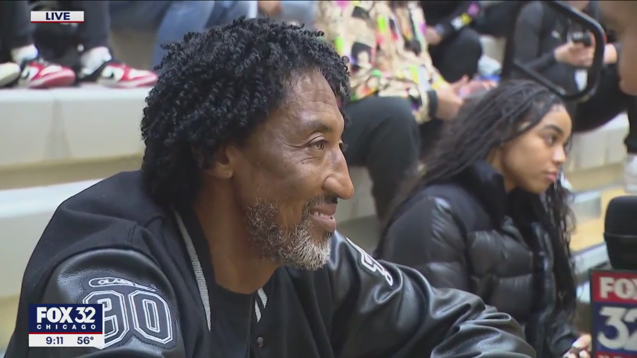 Chicago hosts top prep basketball players, Scottie Pippen in attendance