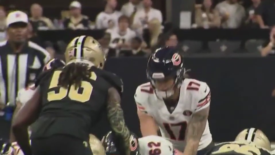 Sloppy 4th quarter dooms Bears in loss to Saints