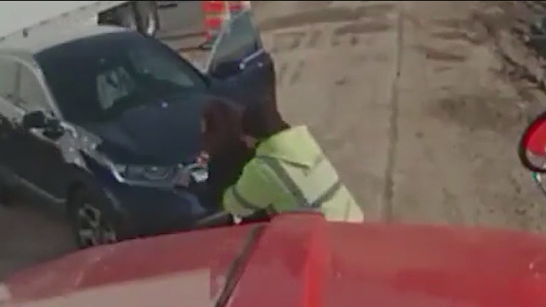 Army veteran turned truck driver saves choking woman's life near Bolingbrook