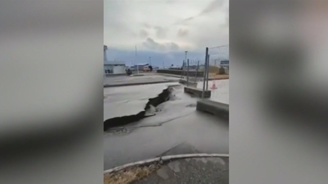 Evacuations ahead of volcanic eruption in Iceland