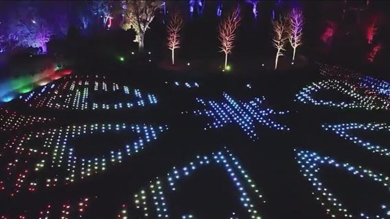Chicago Botanic Garden's holiday Lightscape returns