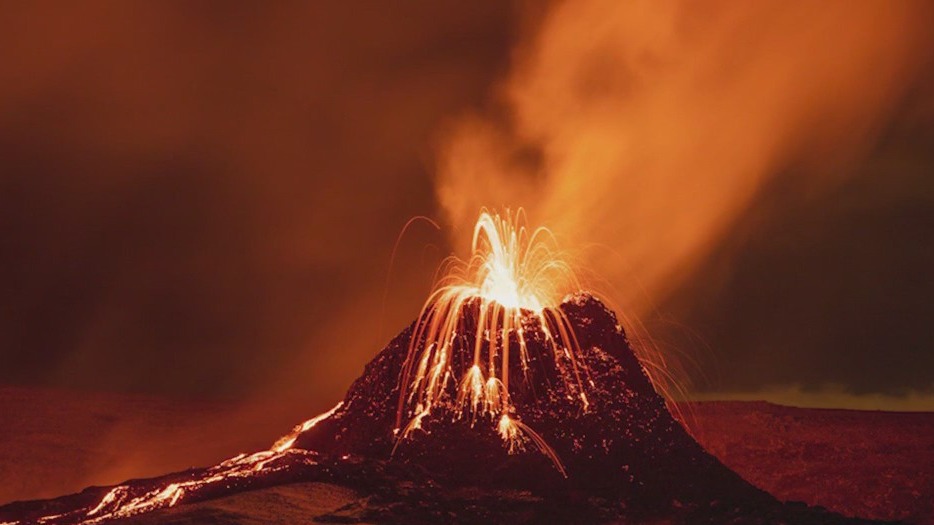 Iceland prepares for potential volcanic eruption