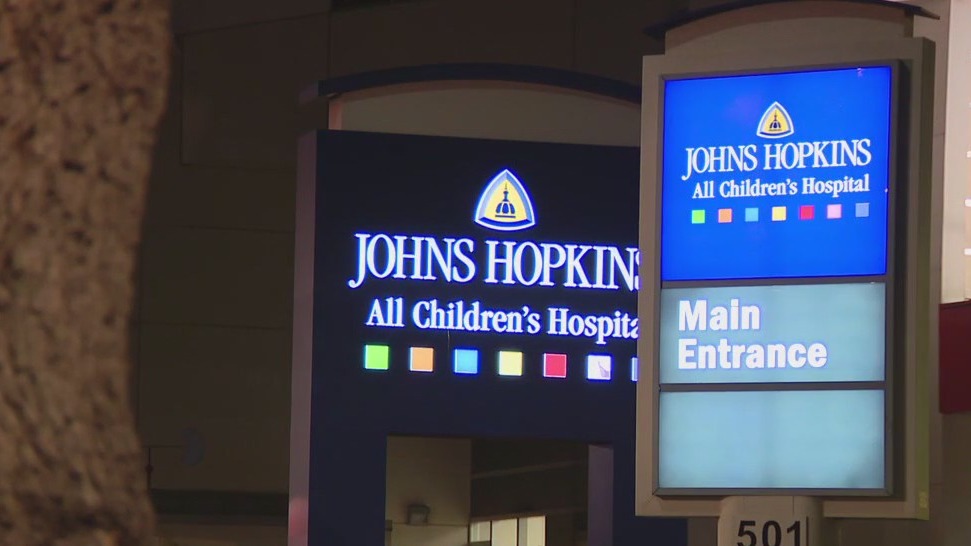 4 teens struck by lightning in St. Pete under tree