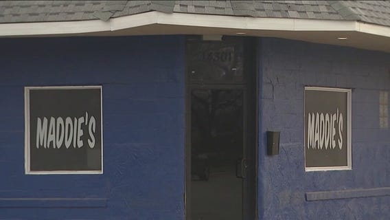 Dixmoor bar shooting leaves 3 wounded: police