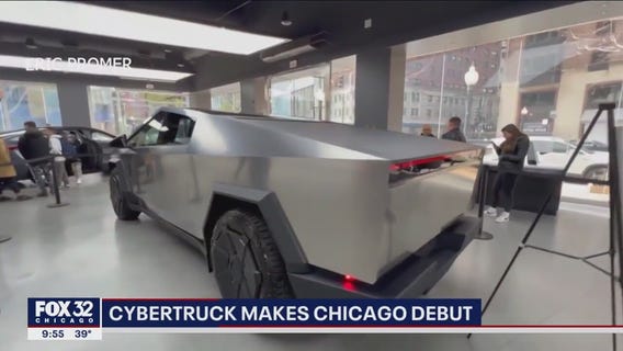 Tesla Cybertruck makes Chicago debut